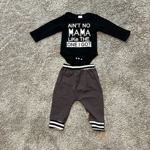 BABY 2 Piece Outfit White Black Gray Funny Cute Print Comfortable 3-6 Month Size